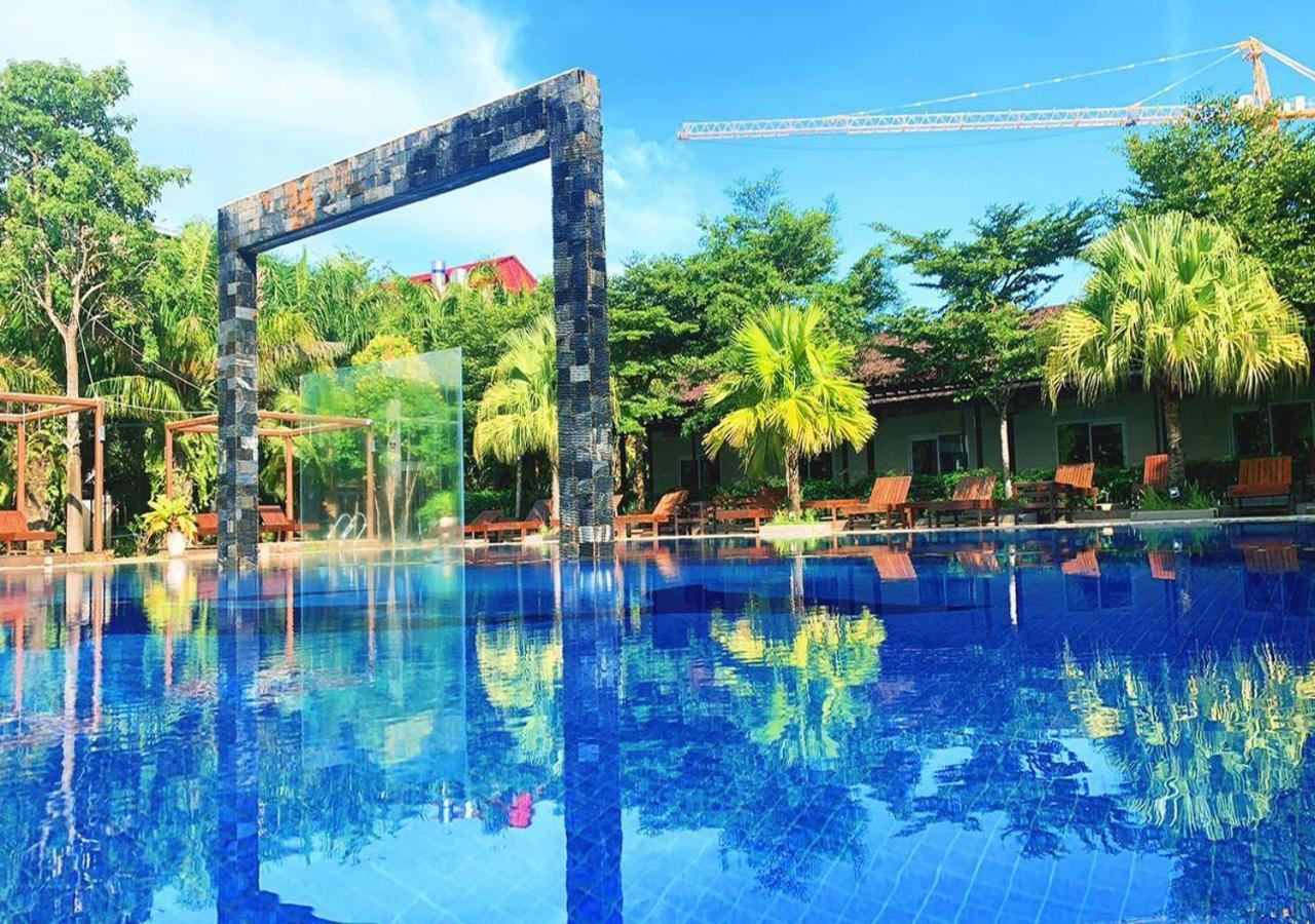 Twin Palms Resort Sihanoukville Luaran gambar